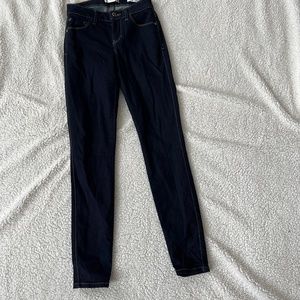 Guess Jeans